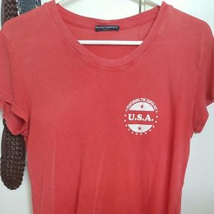 Brandy melville t-shirt